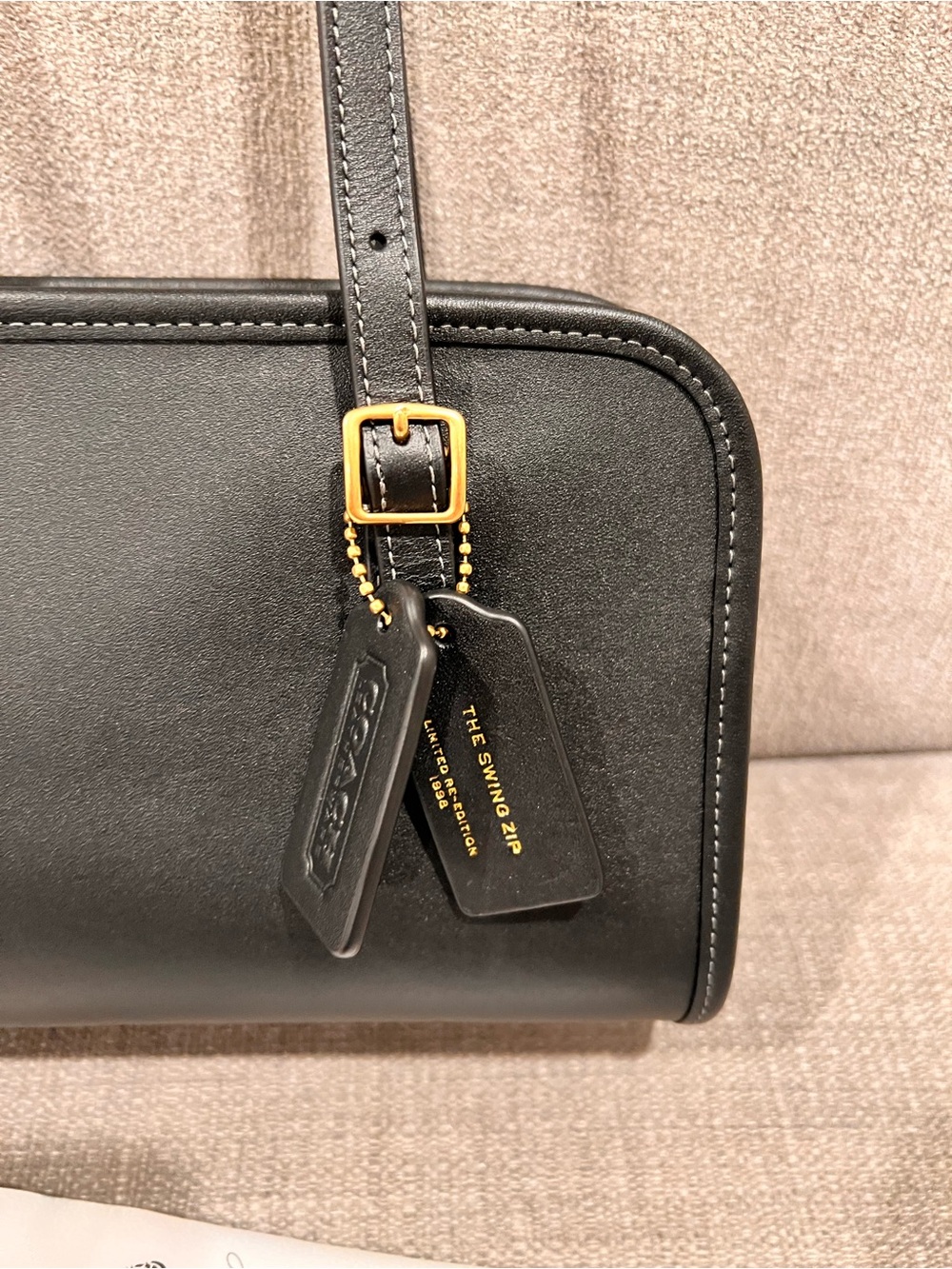 COACH Swing Zip Shoulder Bag - Picture 3 of 11